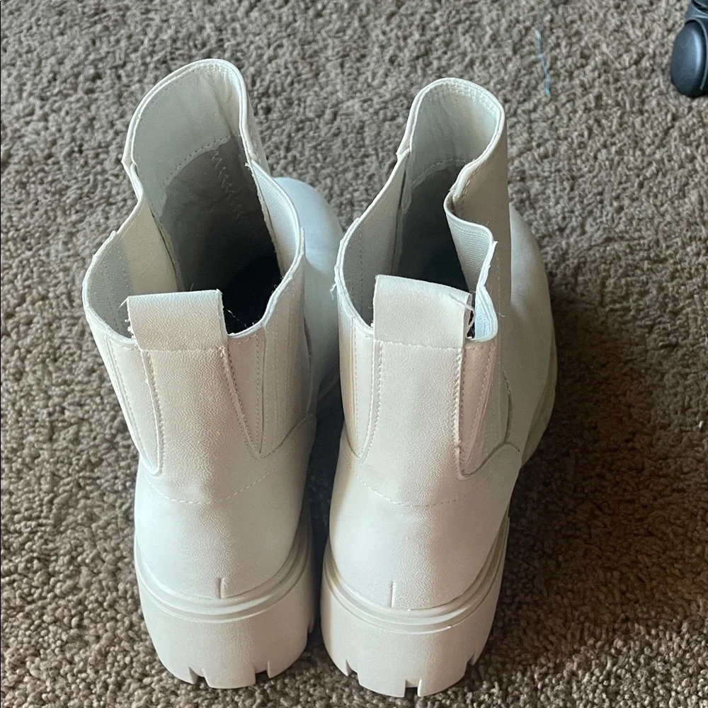 MIA Off-White Ankle Booties